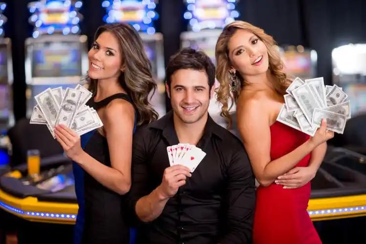Filipino players enjoying mobile sports betting on gstar28 platform